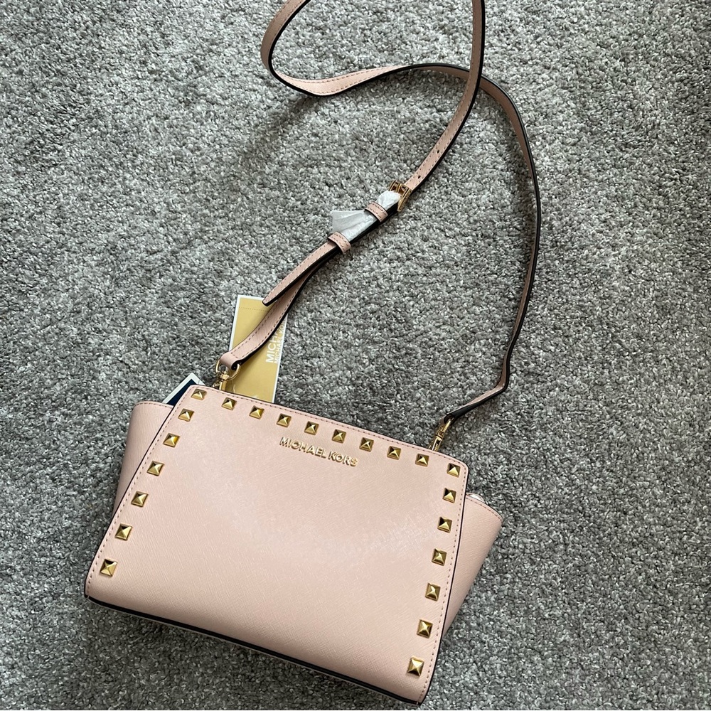 Michael Kors selma medium stud crossbody NWT pink - Picture 6 of 10